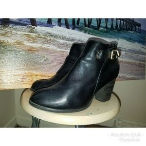 Simple Ankle Booties!